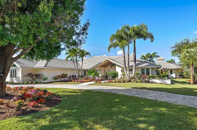 2500 NW Hollyberry Lane, Palm City – sold