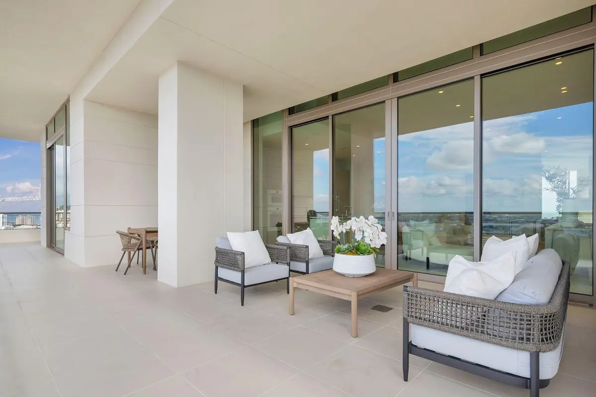 Terrace 24' x 16'8 at 200 Arkona Court 2501 Ph-G, West Palm Beach