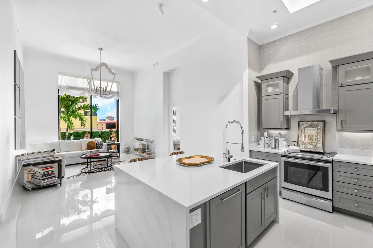 Dramatic 14' Ceilings Throughout at 701 S Olive Avenue 503, West Palm Beach