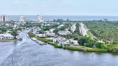 2486 Harbour Cove Drive, Hutchinson Island – Townhouse for sale