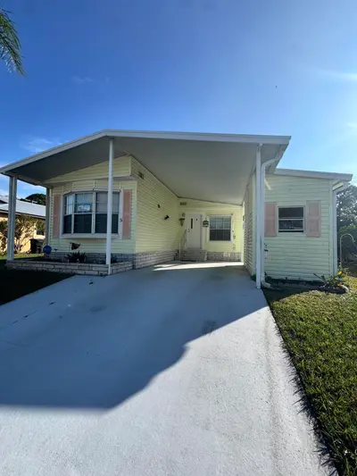 31 Vista De Laguna, Fort Pierce – sold