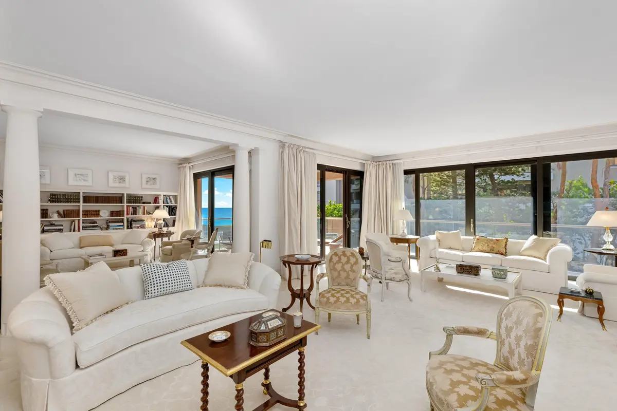 Living Room at 2 N Breakers Row S22/23, Palm Beach