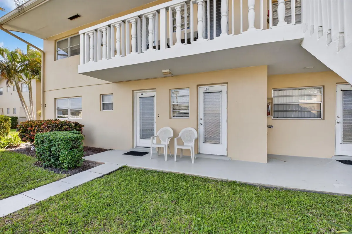 Village Royale 2 at 2152 NE 1st Way 101, Boynton Beach