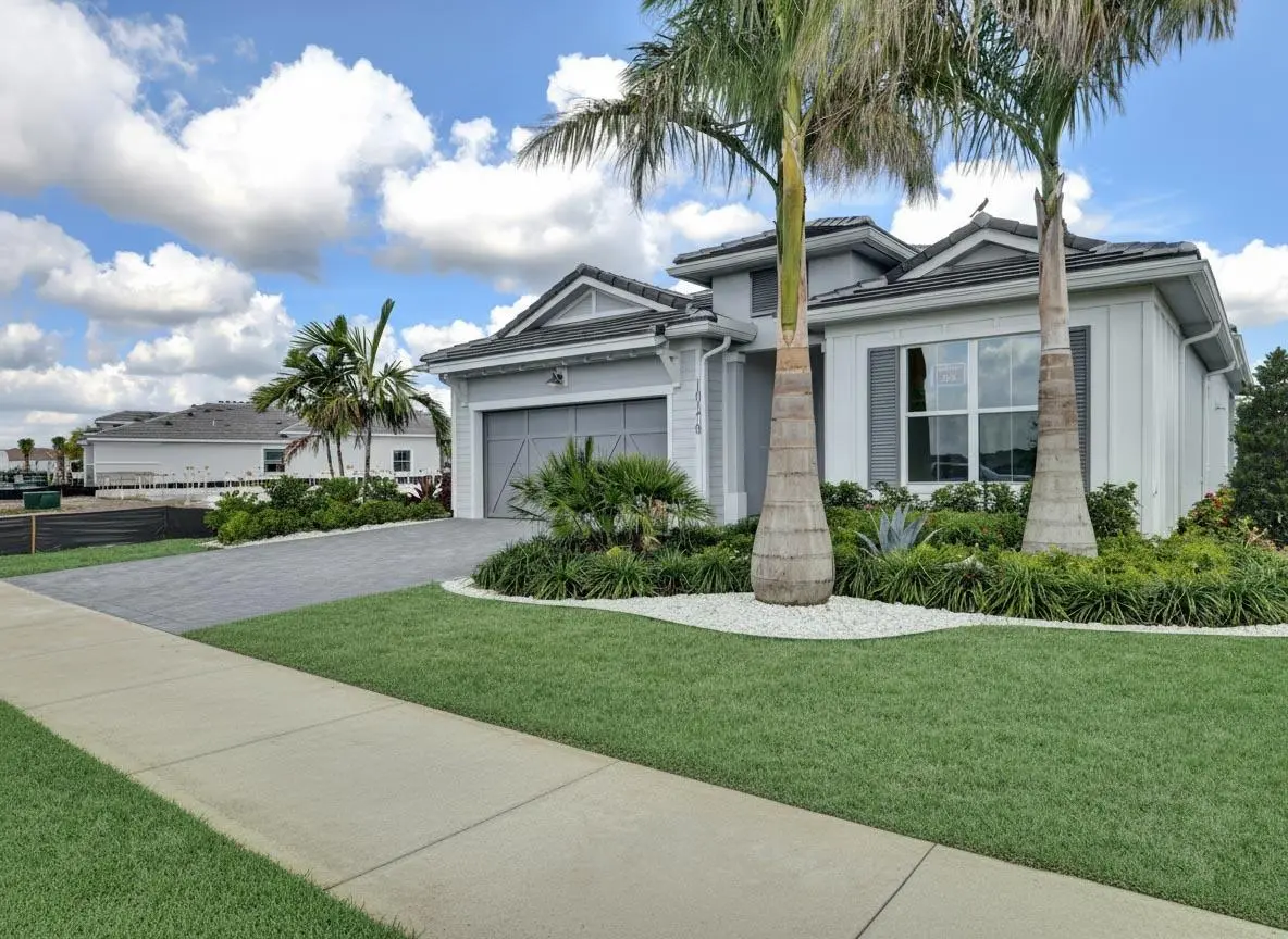 Firefly_Gemini Flash_Remove the water st at 10170 Timber Creek Way, Palm Beach Gardens