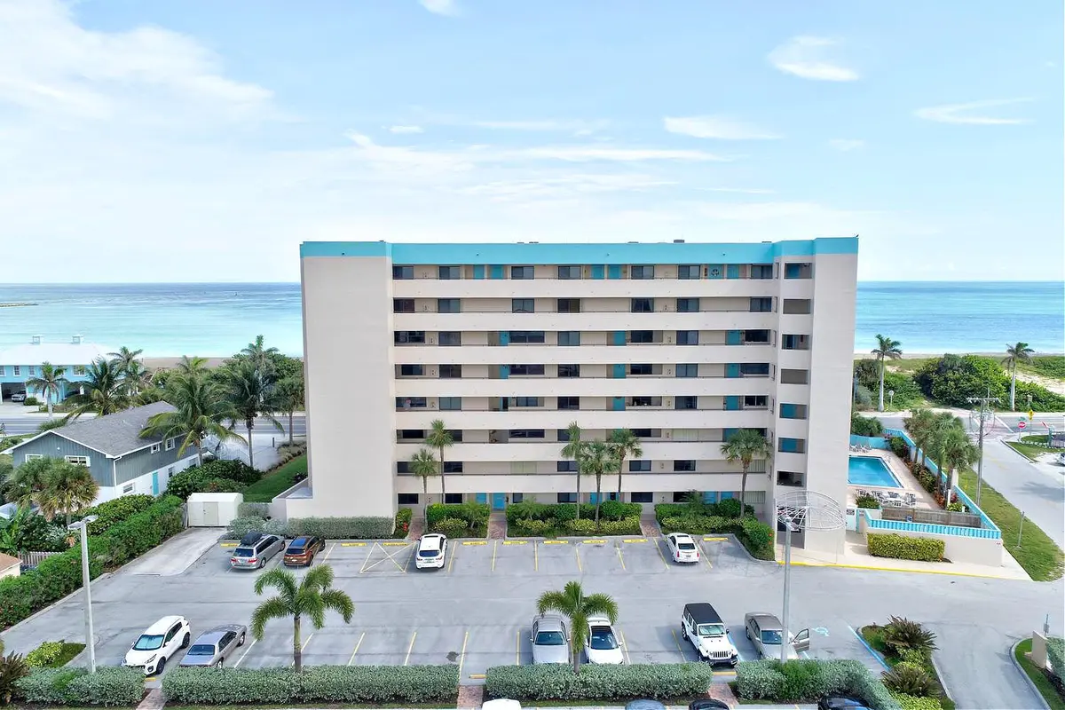 AVALON BEACH CLUB CONDOMINIUM... at 355 S Ocean Drive F-405, Hutchinson Island