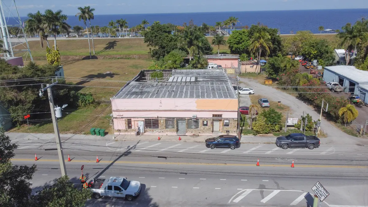 24-DJI_0200 at 185 E Main Street, Pahokee