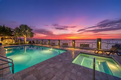41 SW Seminole Street 205, Stuart – Condominium for sale