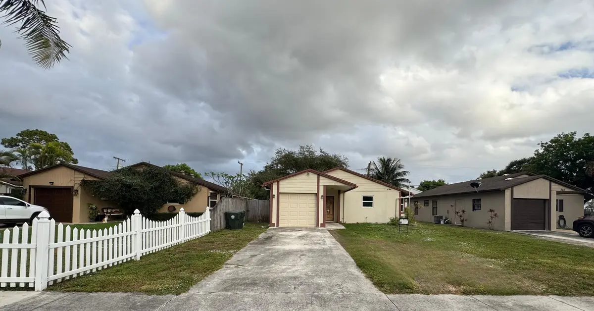 Street view at 444 Broward Avenue, Greenacres