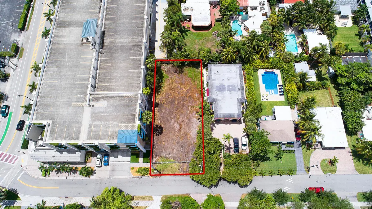 DEERFIELD 3 at 1956 NE 2nd Street, Deerfield Beach