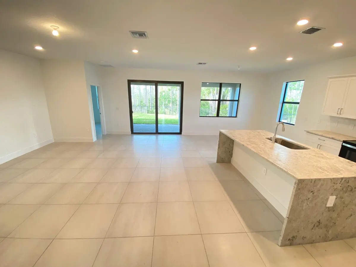 PPT 52 Great room at 6950 SE Park Trace Drive, Stuart