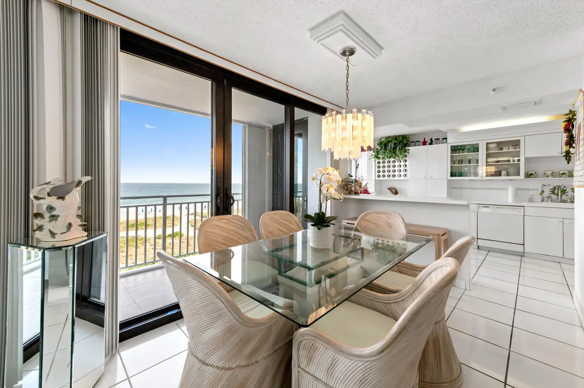 Dining Area& Kitchen at 2600 S Ocean Boulevard 3-e, Boca Raton