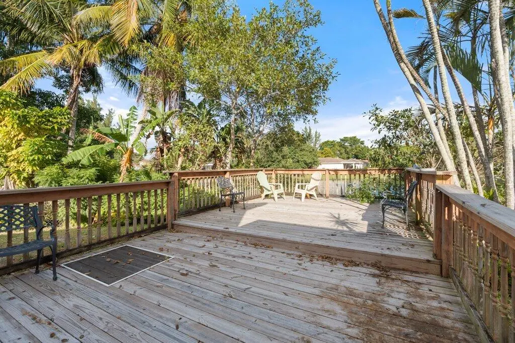 Deck 1 at 288 NW 39th Way, Deerfield Beach