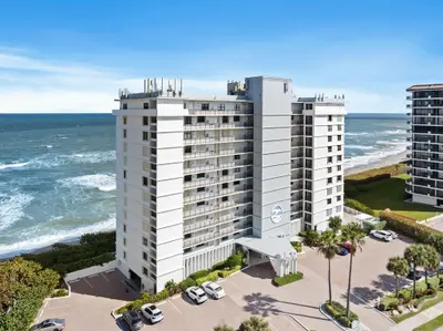840 Ocean Drive 1005, Juno Beach – sold