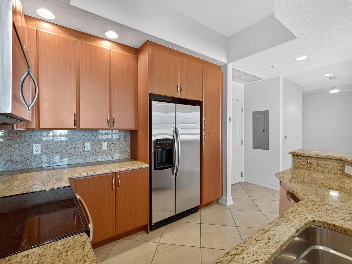 Kitchen 6 at 701 S Olive Avenue 1027, West Palm Beach