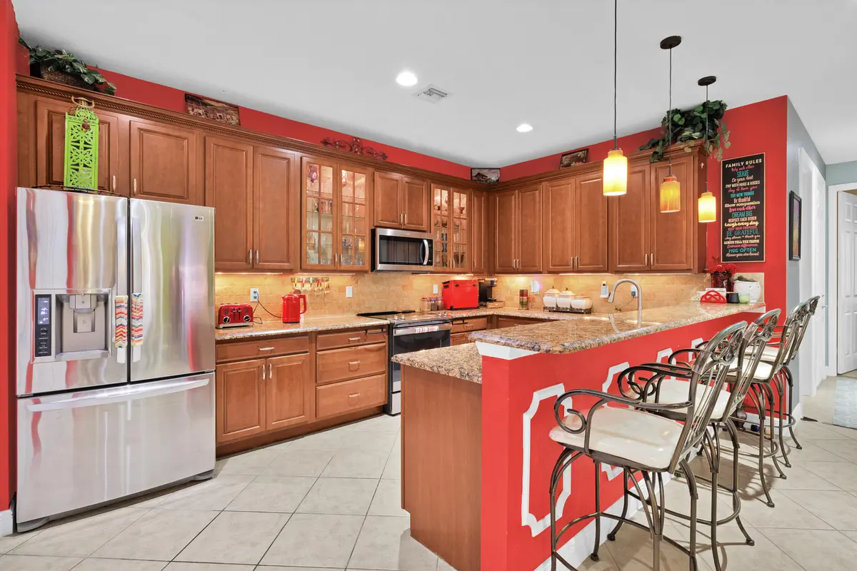 Huge Kitchen at 6360 Oxford Circle 101, Vero Beach