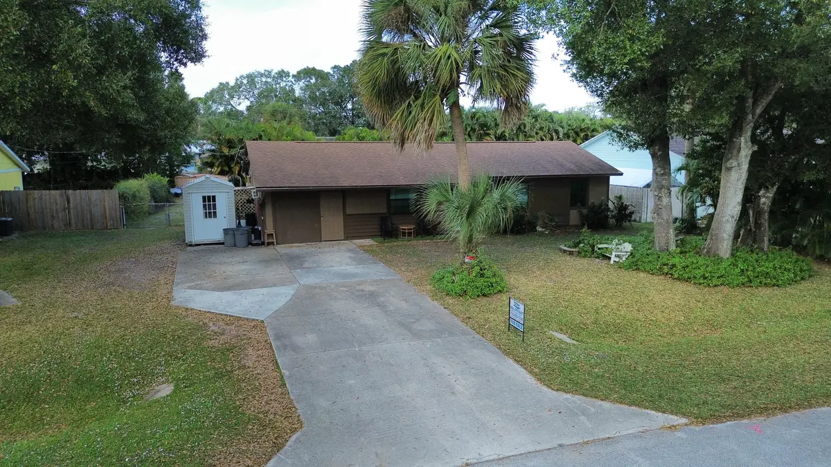 dji_fly_20251126_133952_268_176418918682 at 7904 Hibiscus Road, Fort Pierce