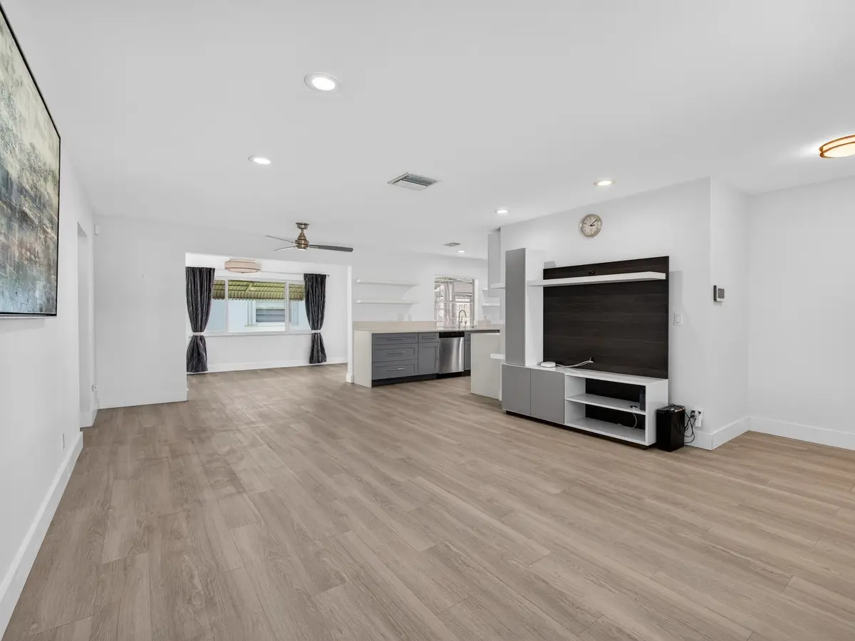 Living Dining at 2003 SW 17th Street, Boynton Beach