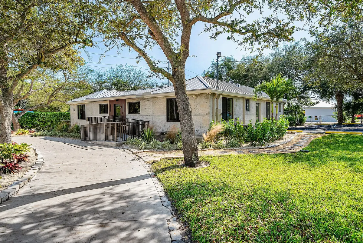 003-112Southeast10thStreet-DelrayBeach-F at 112 SE 10th Street, Delray Beach