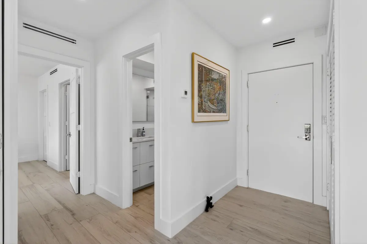 Entrance at 1000 Lowry Street 6j, Delray Beach