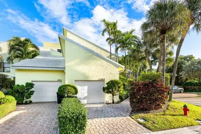 5109 N Ocean Boulevard H, Ocean Ridge – sold