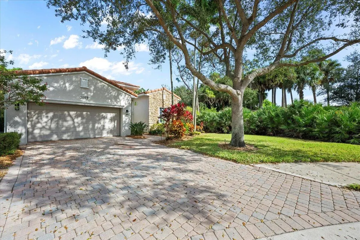 Extended Driveway at 2023 Graden Drive, Palm Beach Gardens