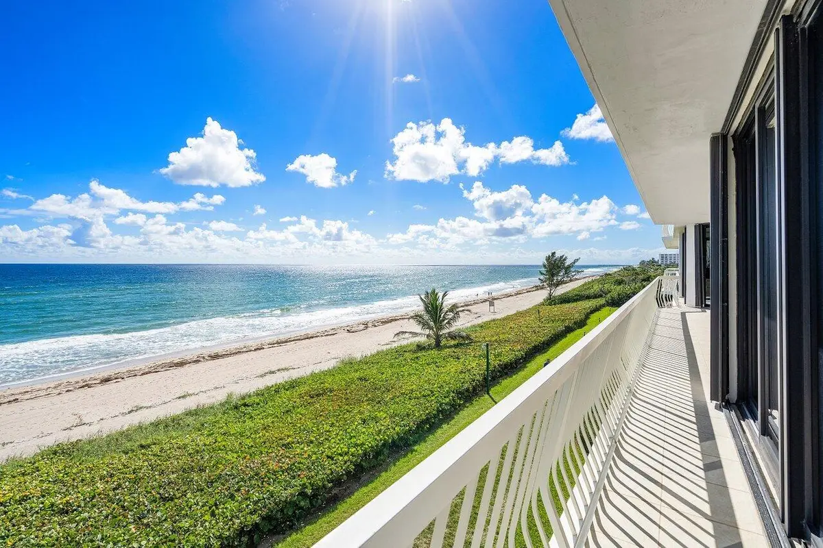 019-2100SouthOceanBoulevard-PalmBeach-FL at 2100 S Ocean Boulevard 301n, Palm Beach