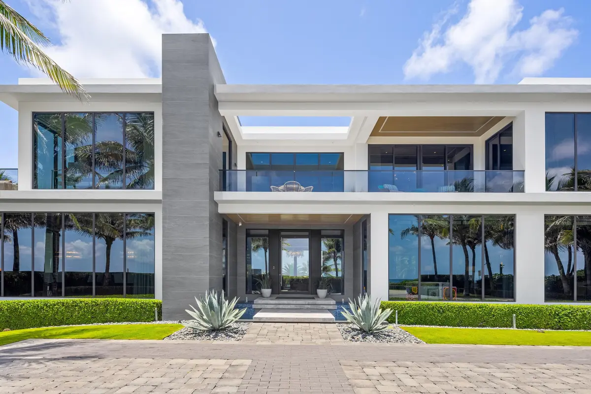 Front 7 at 1660 S Ocean Boulevard, Manalapan