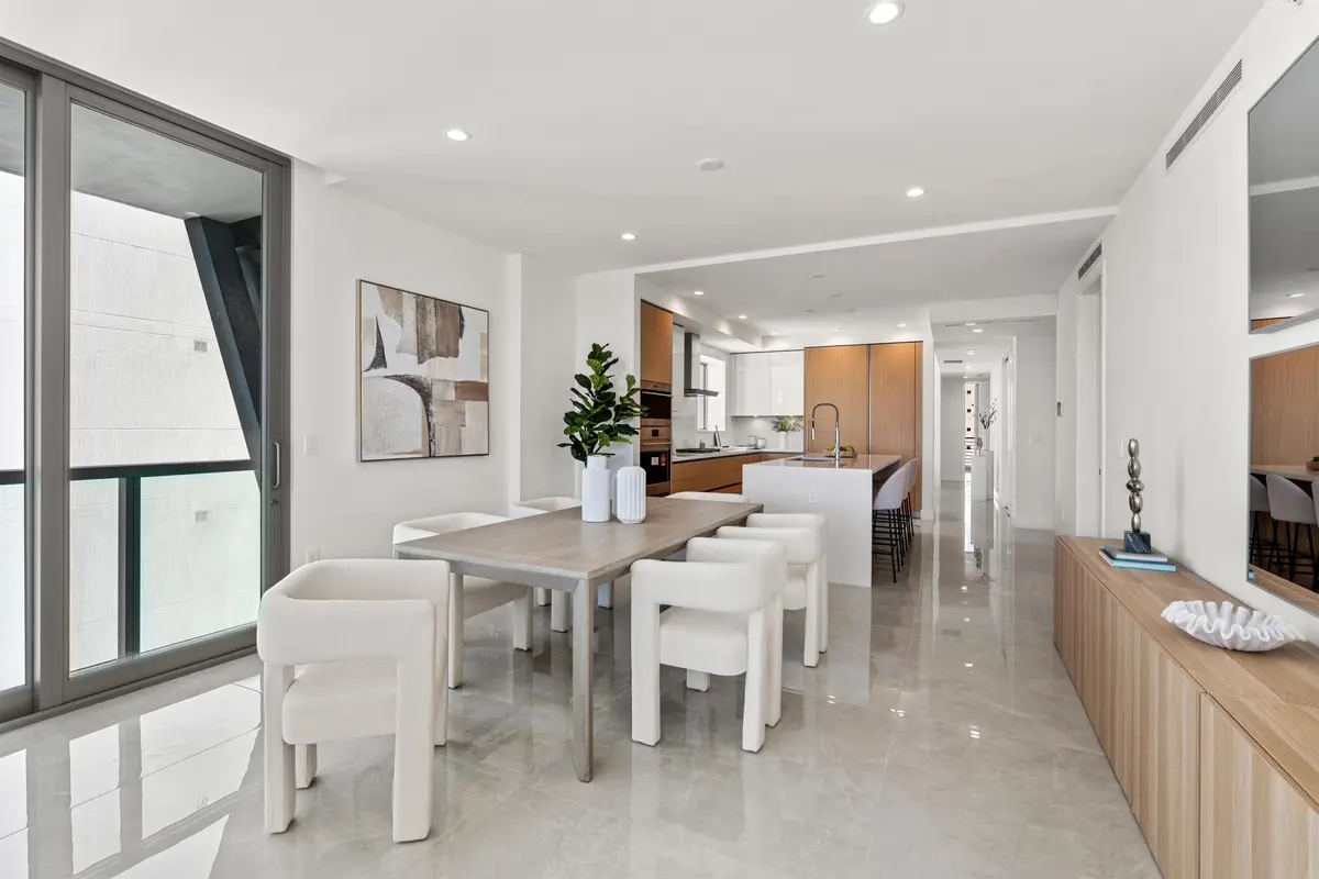 DINING TO KITCHEN at 485 E Royal Palm Road 604, Boca Raton