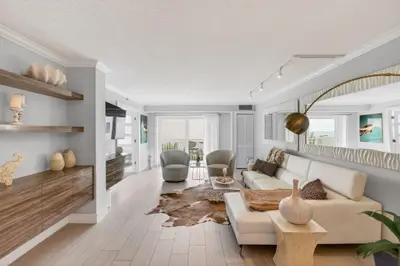 4511 S Ocean Boulevard 403, Highland Beach – sold