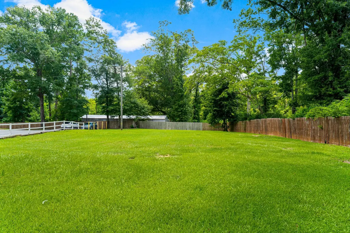 25-web-or-mls-872-deerwood-ln at 872 Deer Wood Lane, Chipley