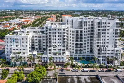155 E Boca Raton Road 313, Boca Raton – Condominium for sale