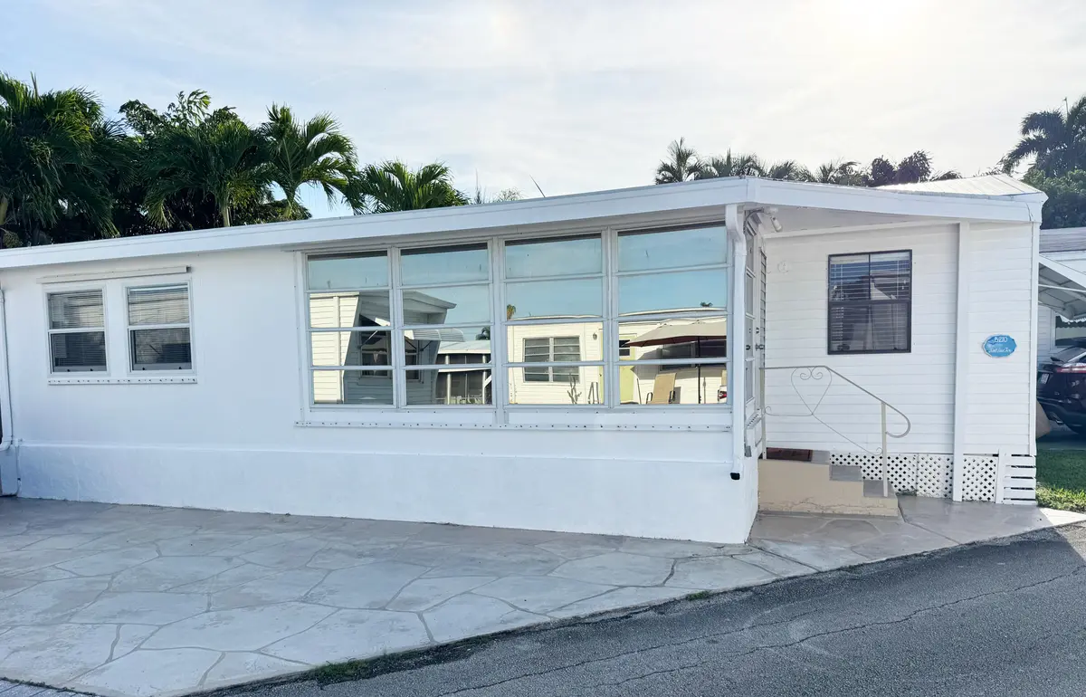 side at 210 Cardinal Drive B, Briny Breezes