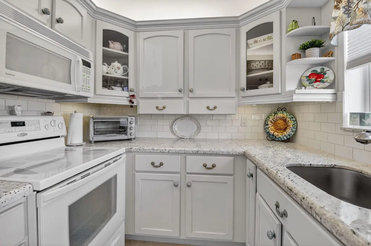 Granite at 480 Horizons 212, Boynton Beach