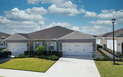 9400 SW Libertas Way, Port St. Lucie – sold