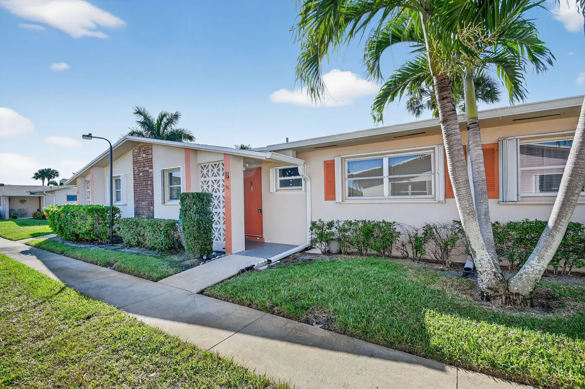 Front at 2667 Dudley Drive B, West Palm Beach