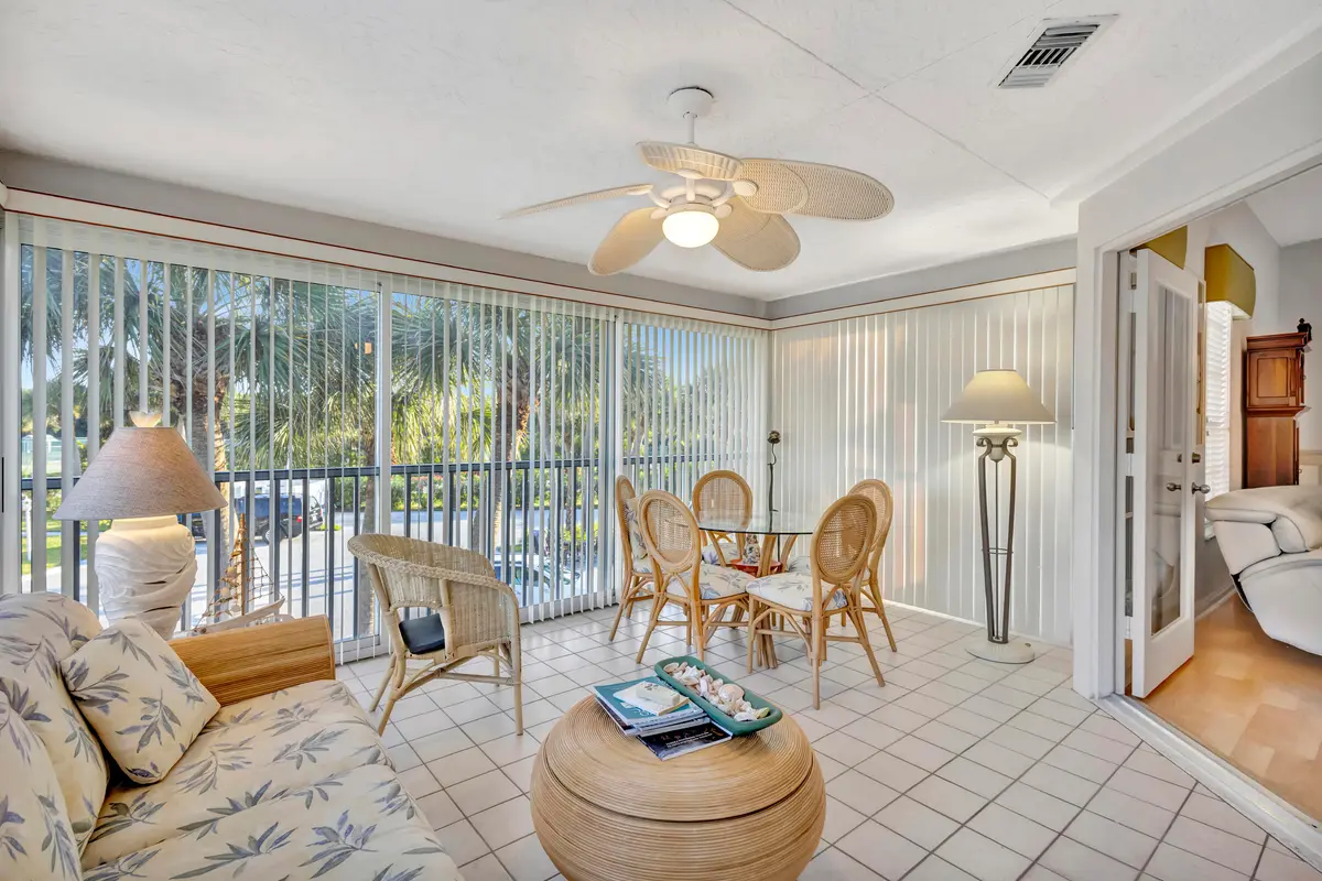 23-print-5P1A3537 at 411 NE Plantation Road 522, Stuart