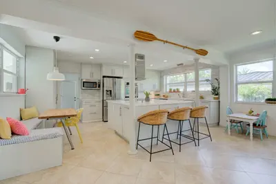 547 Marlin Road, North Palm Beach – Single Family Residence for rent