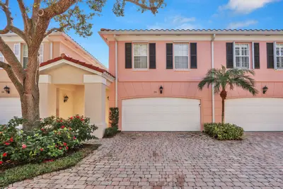 28 Live Oak Circle, Tequesta – leased