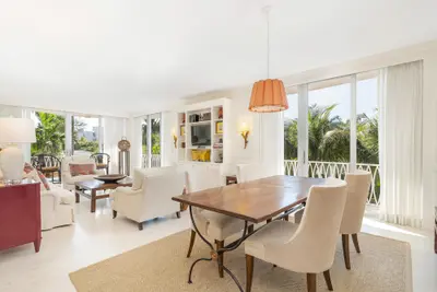429 Australian Avenue 110, Palm Beach – sold