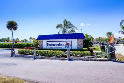 1200 Colonnades Drive 202, Fort Pierce – Condominium for sale