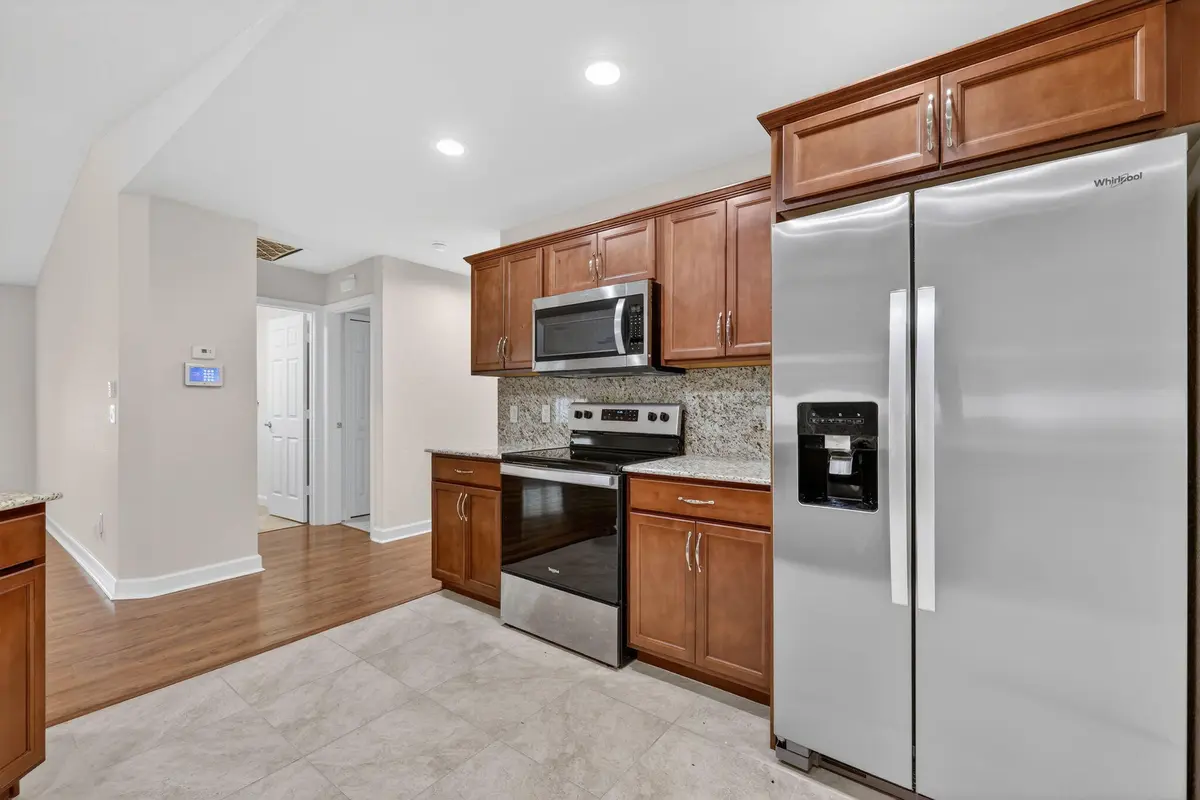 17-web-or-mls-3A5A0479 at 35 S Alhambra Lane, Port St. Lucie