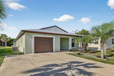 35 S Alhambra Lane, Port St. Lucie – sold