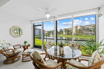 170 SE 5th Avenue 103, Dania Beach – Condominium for sale