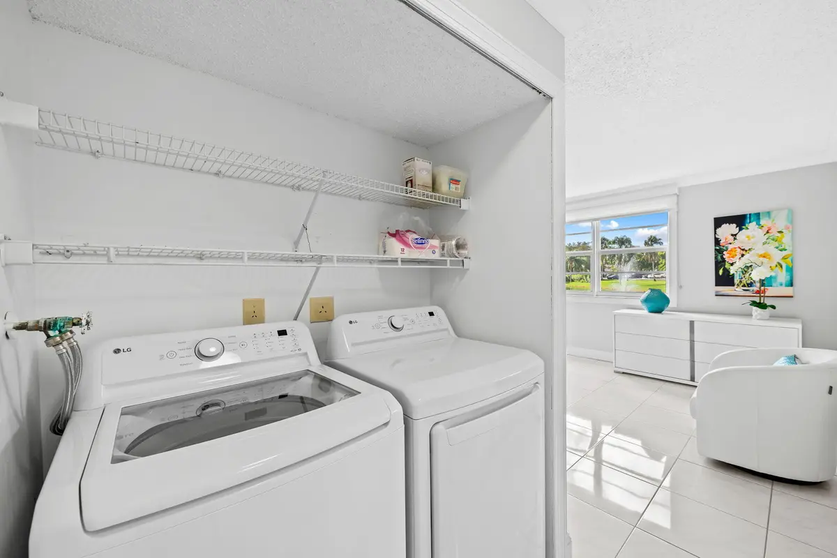 16-web-or-mls-DSC_9126 at 170 SE 5th Avenue 103, Dania Beach