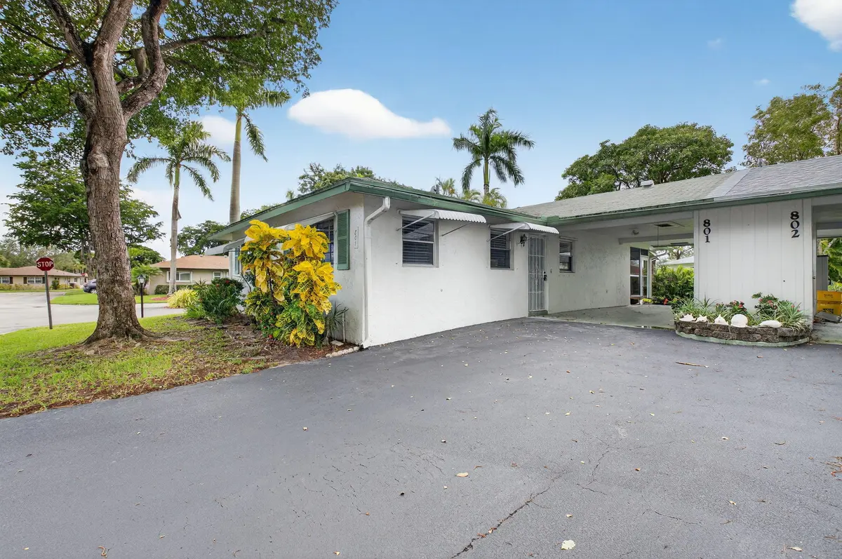 1-web-or-mls-001_DSC_3287 at 801 Meadowlark Lane, Delray Beach