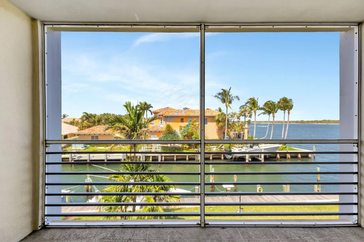 105 Paradise Harbour 307 water view from at 105 Paradise Harbour Boulevard 307, North Palm Beach