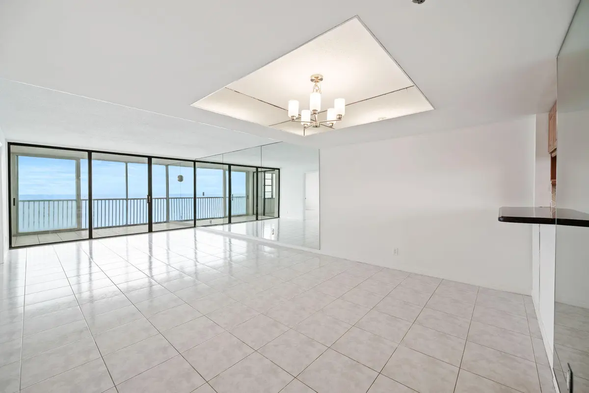 3-web-or-mls-840-ocean-dr-1005 at 840 Ocean Drive 1005, Juno Beach