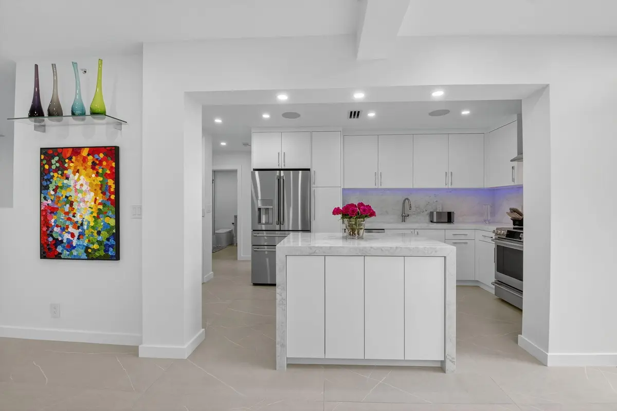 7847 Lakeside Blvd, Unit 1014 at 7847 Lakeside Boulevard 1014, Boca Raton