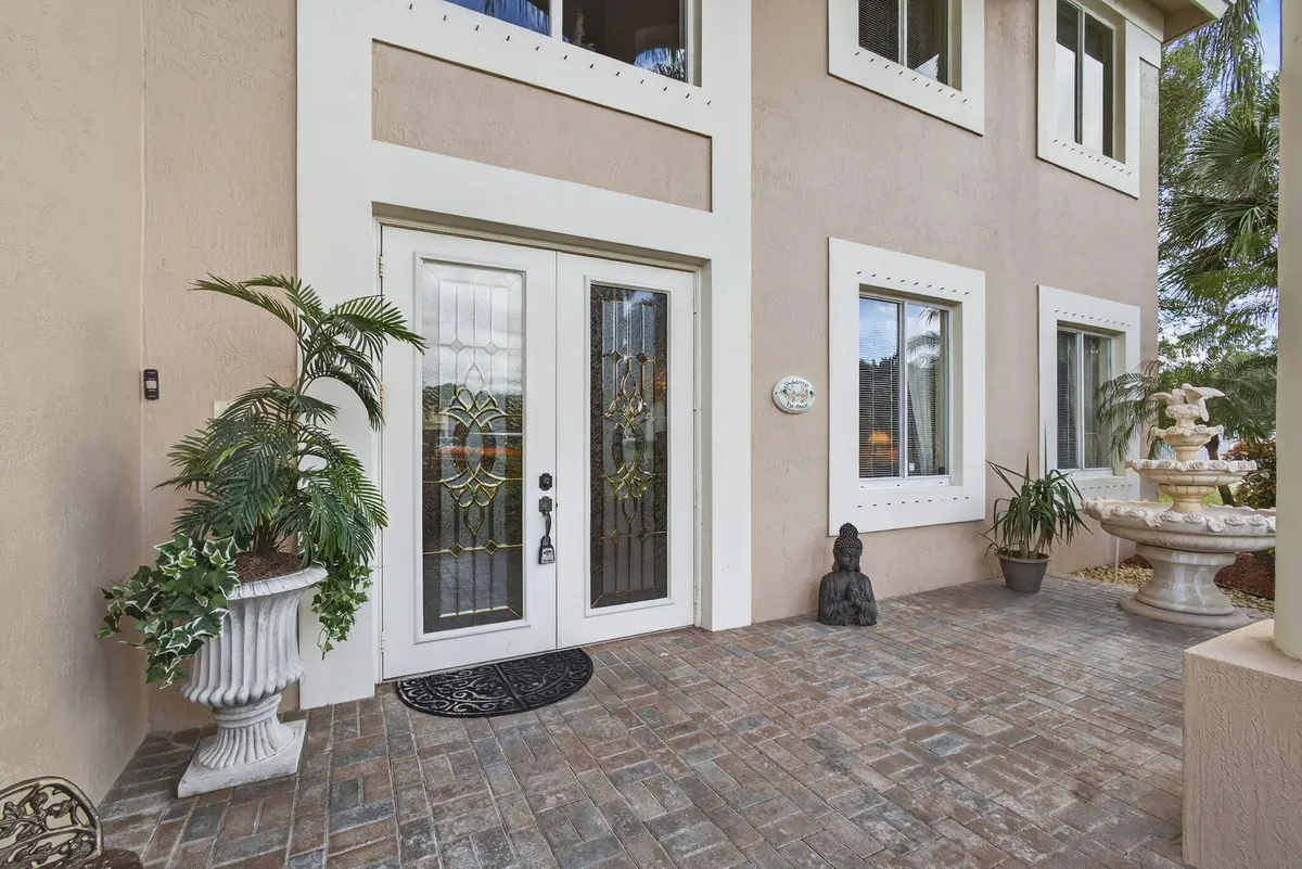 6-web-or-mls-BS1A1241 at 11502 Knightsbridge Place, Wellington