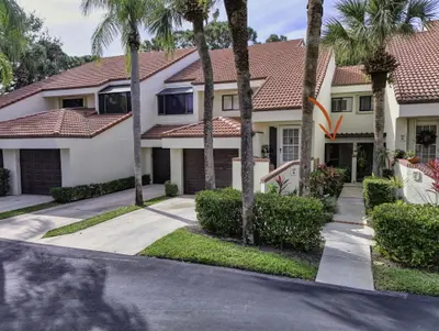 102 Sea Oats Drive B, Juno Beach – sold
